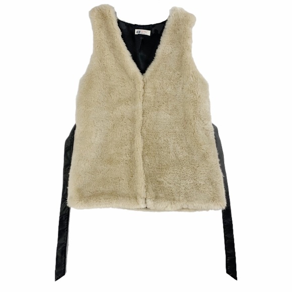 H&M Super Soft Faux Fur Tie Belt Waist Vest - Picture 2 of 14